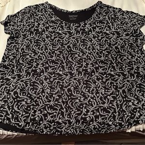 Black & White Patterned Top